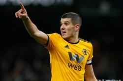 爱游戏app下载粤西雷霆队鏖战漓江金雕队，篮球超级杯火力全开，转换速度占优。传控打穿防线的简单介绍